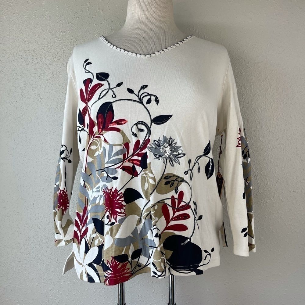 NWT Multiples Women’s Top Size Medium